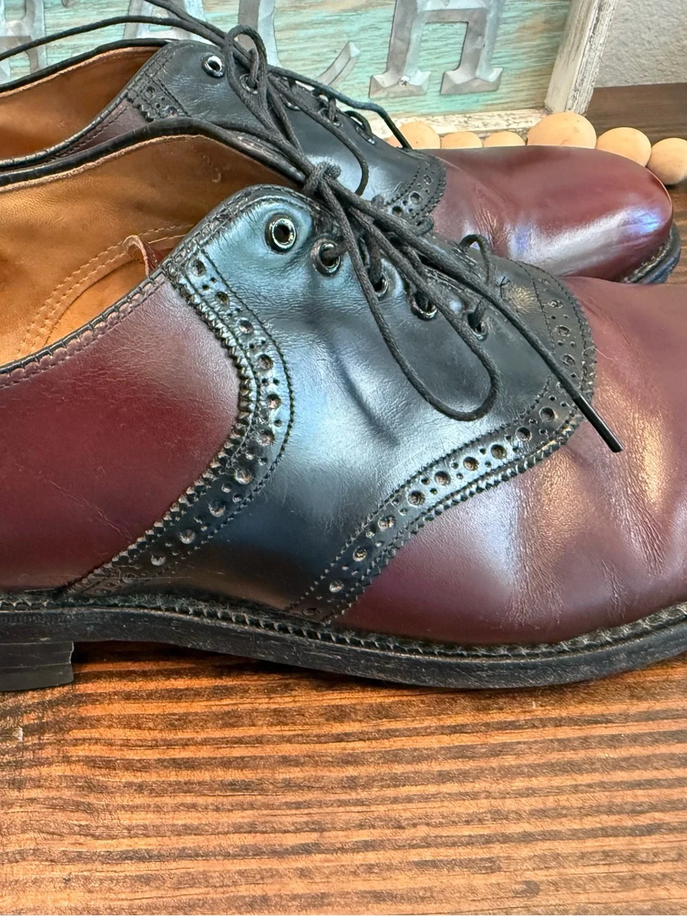 Johnston & Murphy Burgundy Black Spectator Oxfords 11 Leather Made USA Shoes